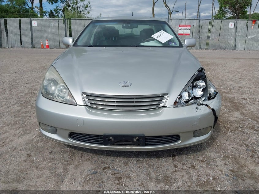 2004 Lexus Es 330 VIN: JTHBA30G445025558 Lot: 45244875