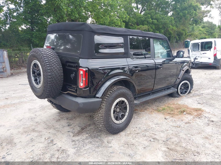 VIN 1FMDE5BH3MLB08387 2021 FORD BRONCO OUTER BANKS