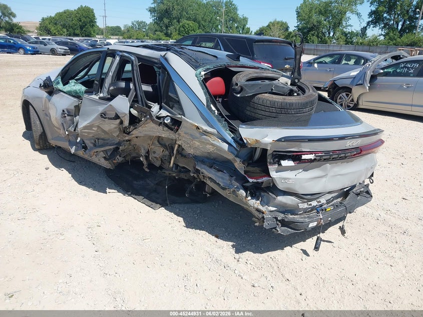 2023 KIA K5 auction photo 6