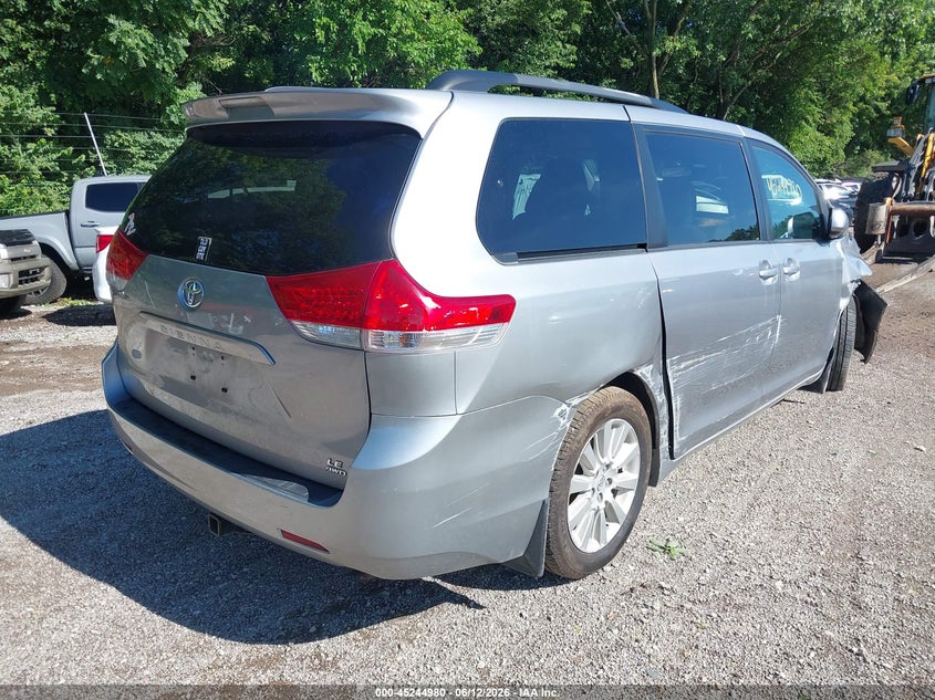 AtlanticExpress - Toyota Sienna