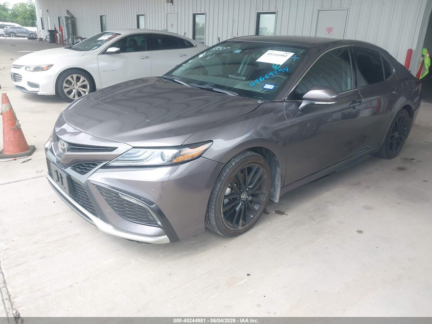 2023 TOYOTA CAMRY auction photo 2