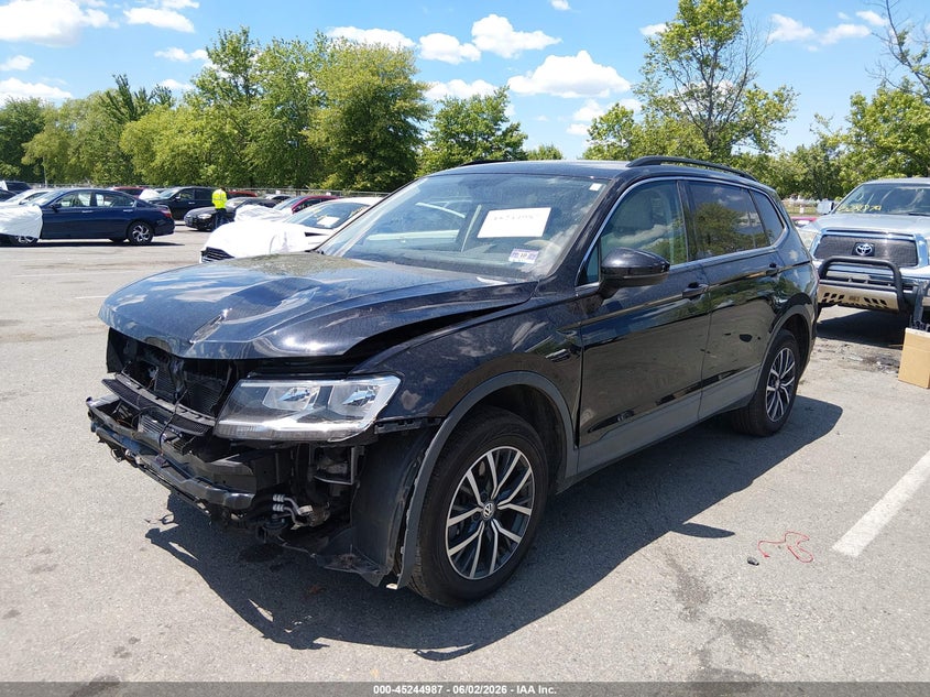 2019 Volkswagen Tiguan 2.0T Se/2.0T Sel/2.0T Sel R-Line/2.0T Sel R-Line Black VIN: 3VV2B7AX6KM138201 Lot: 45244987