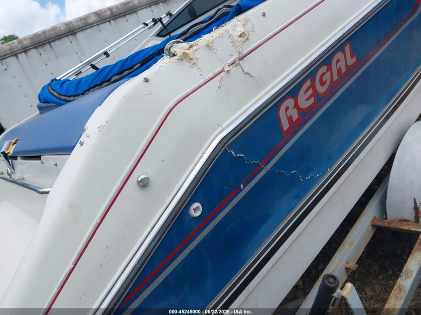 1990 REGAL VALANTI auction photo 6
