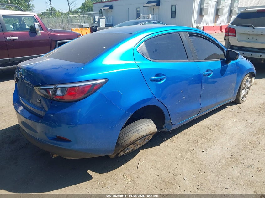 2017 TOYOTA YARIS IA auction photo 4