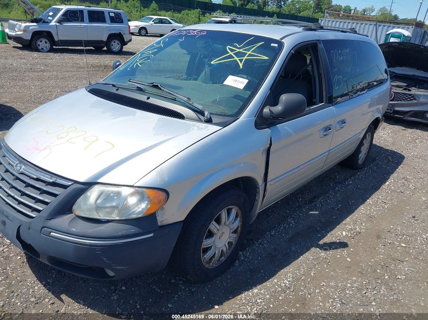 2005 Chrysler Town & Country Touring 2C8GP54L25R145399 photo 1