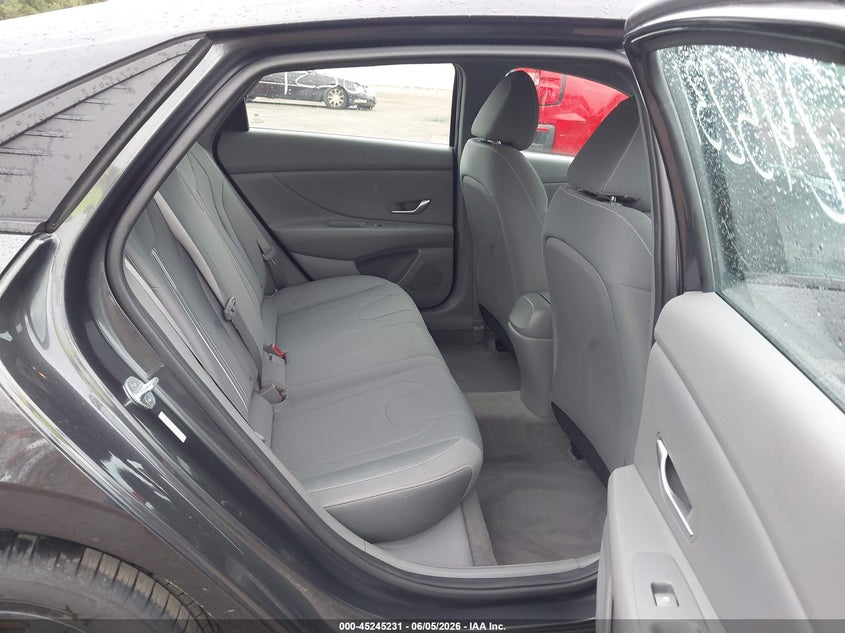 VIN 5NPLM4AGXNH076016 2022 HYUNDAI ELANTRA SEL