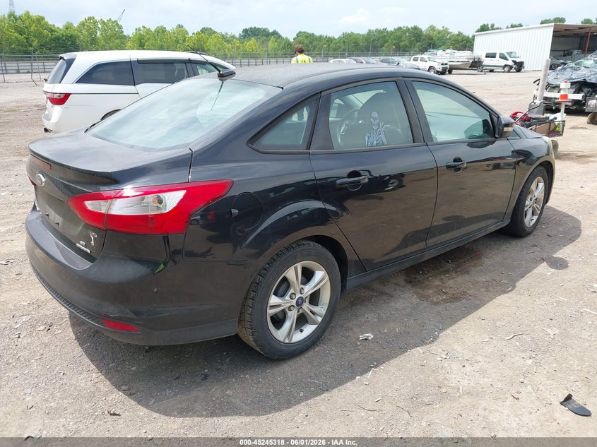 Vin: 1fadp3f26dl121147, lot: 45743121, ford focus se 20134