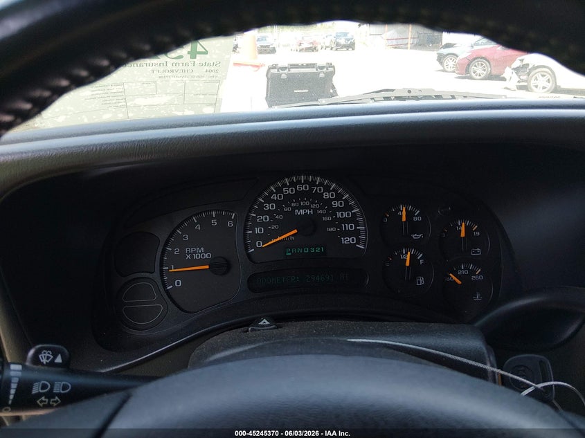 2004 CHEVROLET TAHOE auction photo 7
