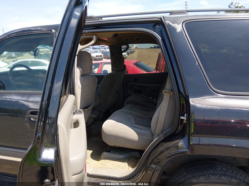 2004 CHEVROLET TAHOE auction photo 8