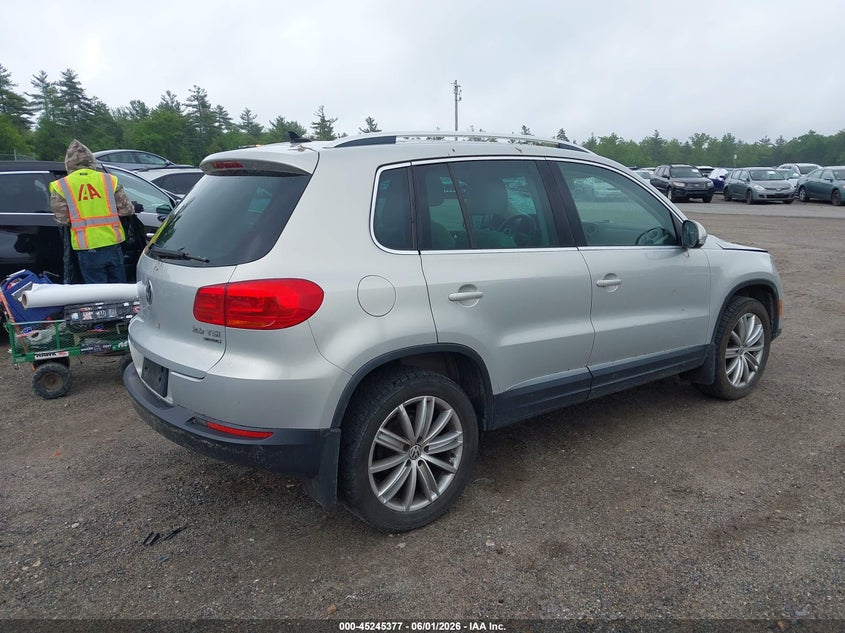 Vin: wvgbv7ax7dw540104, lot: 45743180, volkswagen tiguan se 20134
