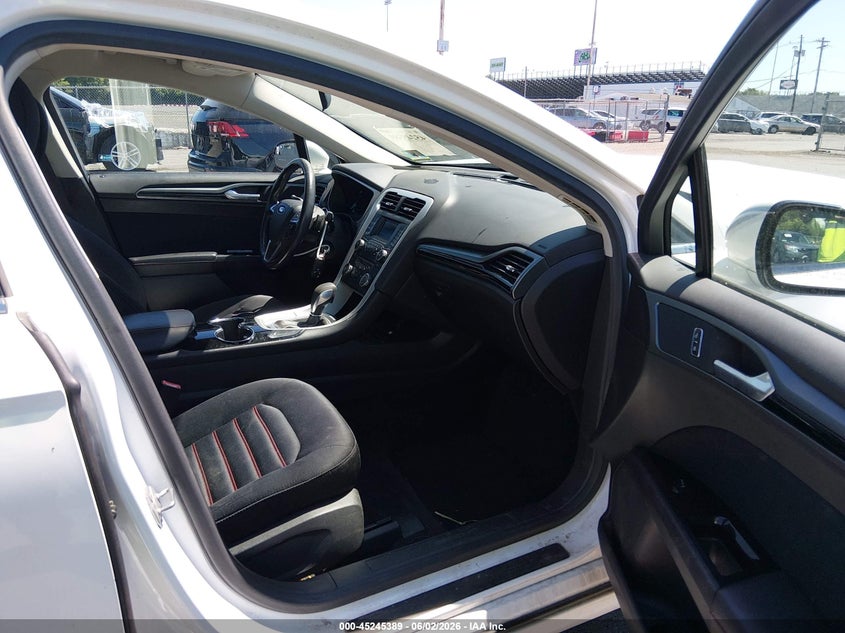 2014 FORD FUSION auction photo 5