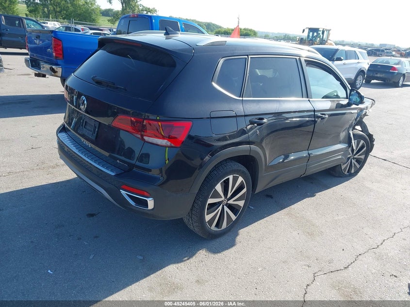 2023 VOLKSWAGEN TAOS auction photo 4