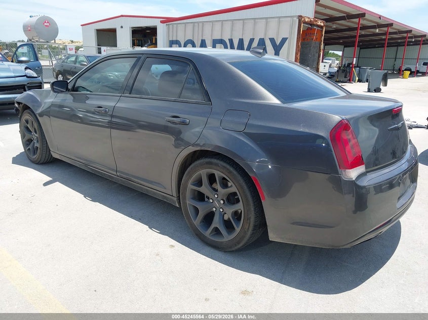 Vin: 2c3ccaag4mh562995, lot: 45743367, chrysler 300 touring 20213