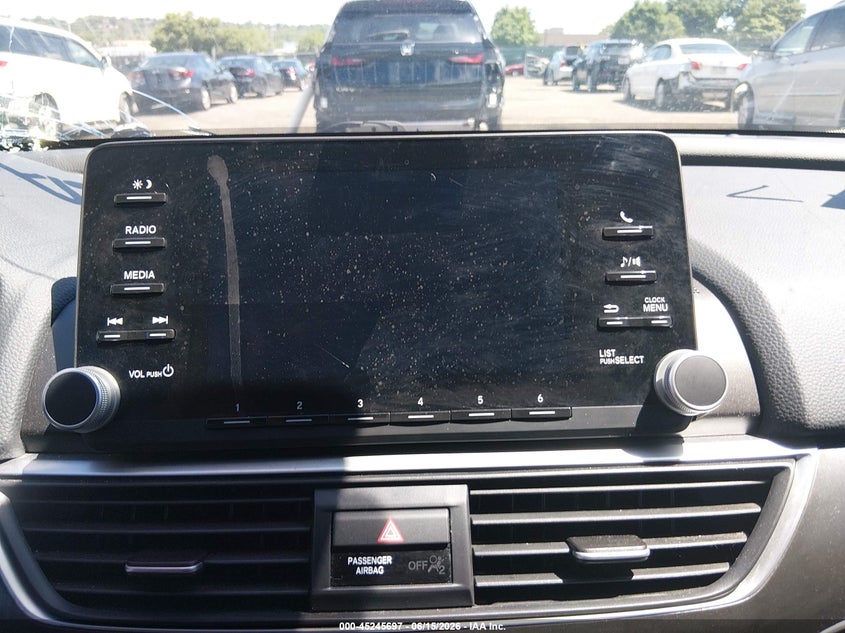VIN 1HGCV1F12KA106016 2019 HONDA ACCORD LX