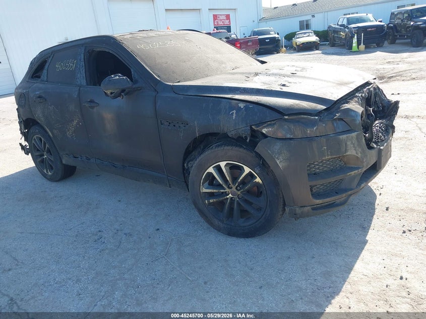Vin: sadcj2fnxja257790, lot: 45743503, jaguar f-pace 20d premium 2018 img_1