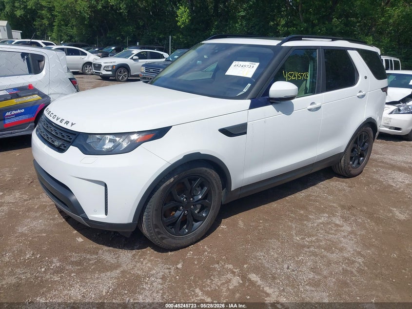 SALRG2RV8JA067995 2018 LAND ROVER DISCOVERY SE photo 1