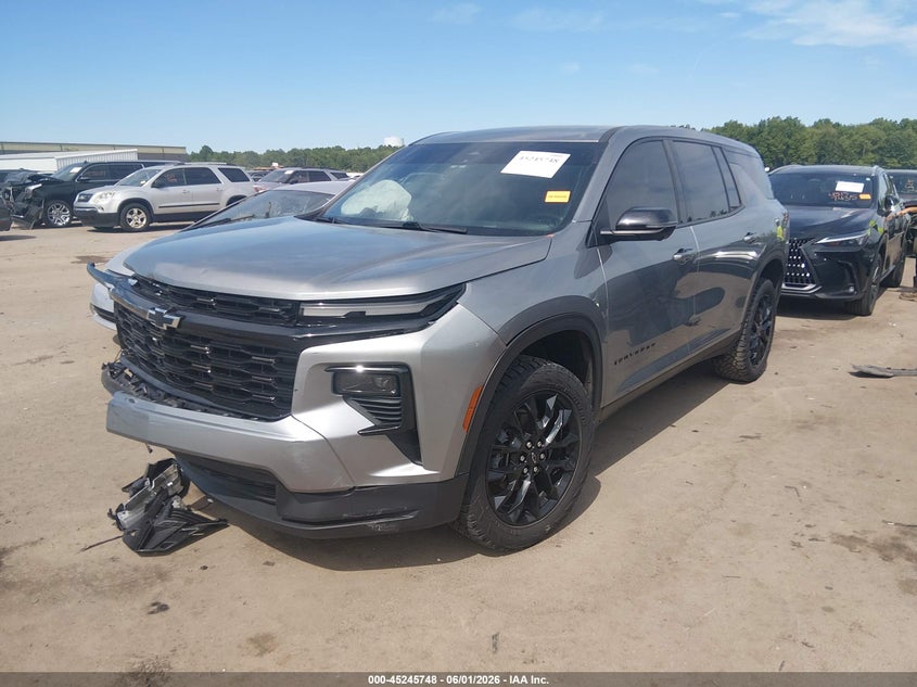2024 CHEVROLET TRAVERSE auction photo 2
