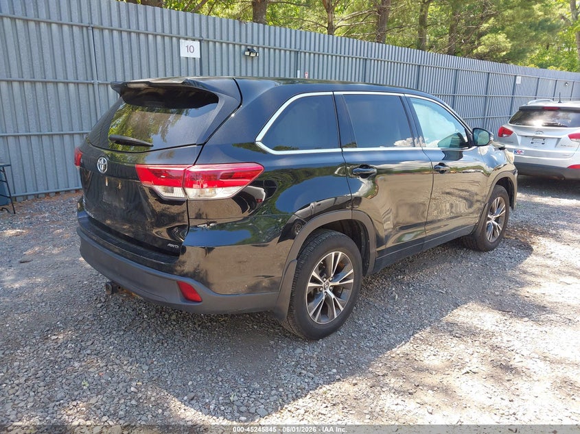 Vin: 5tdbzrfh5js842590, lot: 45743648, toyota highlander le 20184