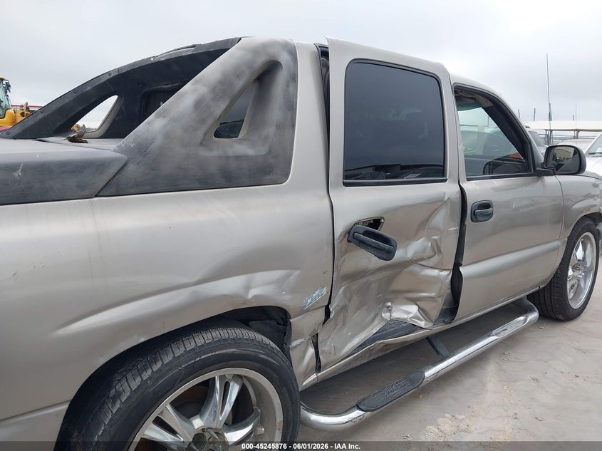 2003 Chevrolet Avalanche 1500 VIN: 3GNEC13T33G275460 Lot: 45245876