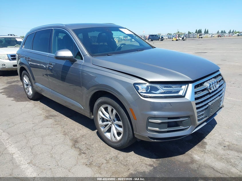 Vin: wa1laaf75hd025804, lot: 45743695, audi q7 3.0t premium 2017 img_1