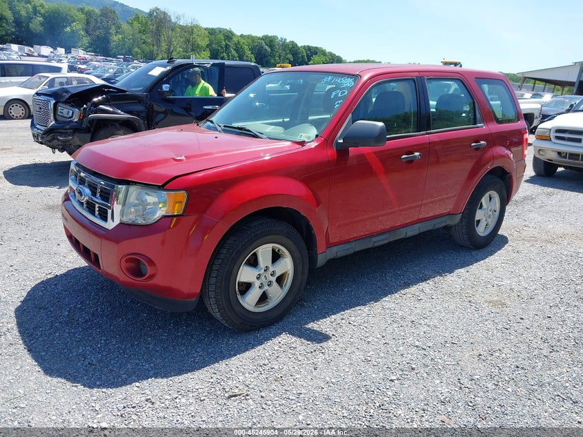 2010 Ford Escape Xls 1FMCU9C7XAKA79399 photo 1