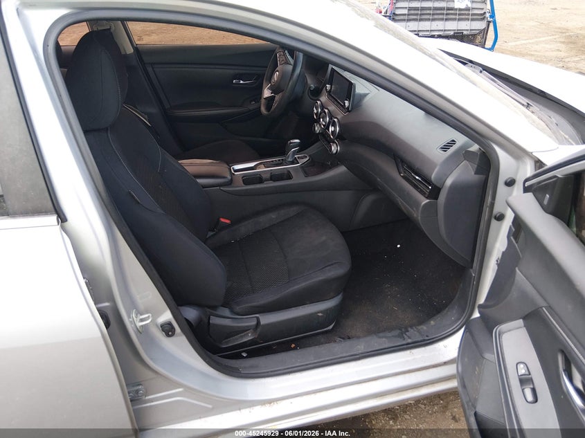 2020 NISSAN SENTRA auction photo 5