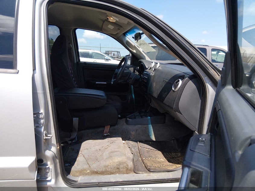 2007 MITSUBISHI RAIDER auction photo 5
