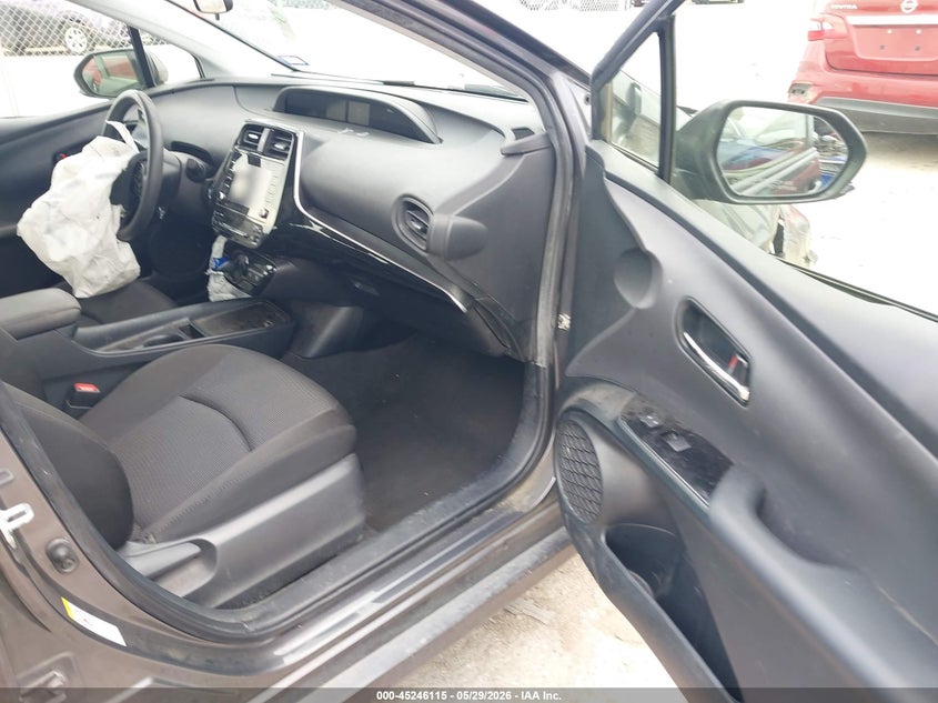 2021 TOYOTA PRIUS auction photo 5