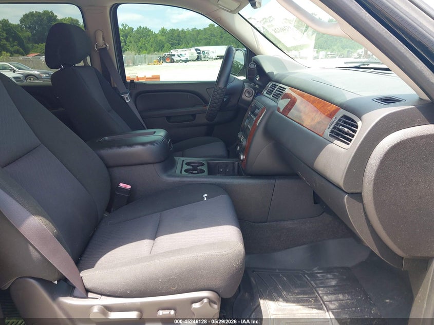 2012 Chevrolet Avalanche 5.3 1500 Ls black Lot 111045246128 Vin 3GNMCEE05CG188018
