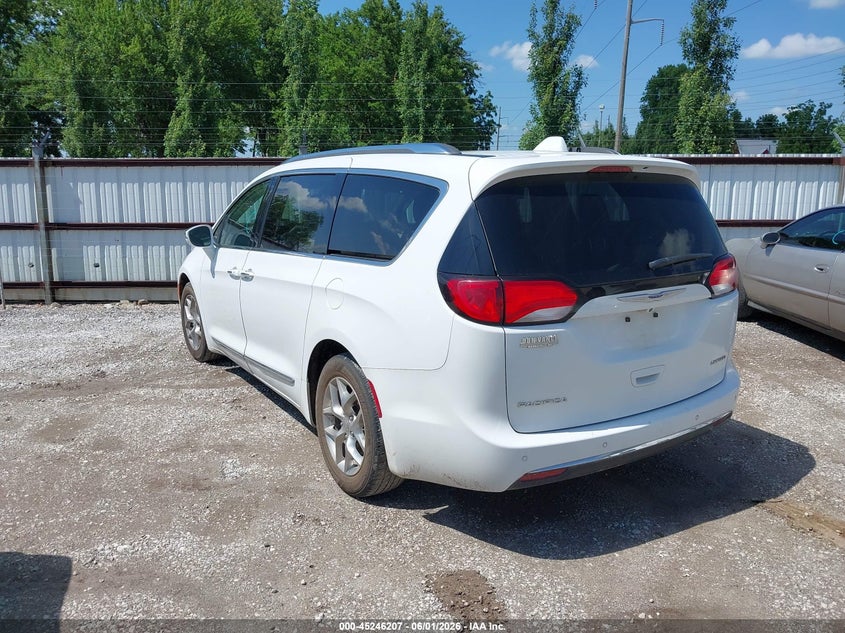 2018 CHRYSLER PACIFICA auction photo 3