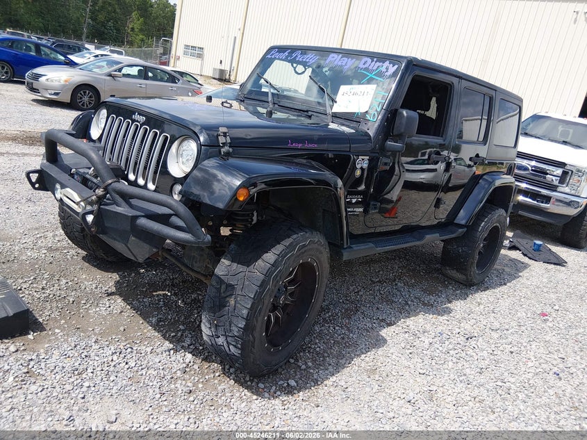 Vin: 1c4hjweg3jl928216, lot: 45744014, jeep wrangler jk unlimited sahara 4x4 20182