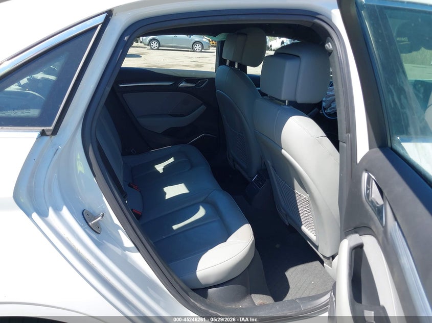 2018 AUDI A3 auction photo 8
