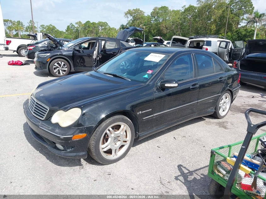 WDBRF65J22F233631 2002 Mercedes-Benz C 32 Amg photo 1
