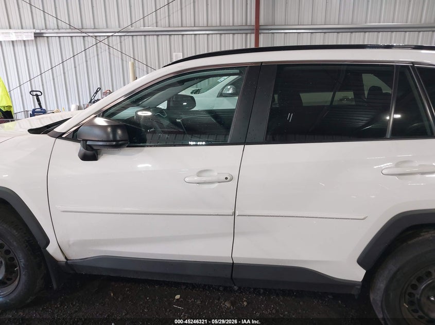 TOYOTA RAV4 - zdjęcie 14
