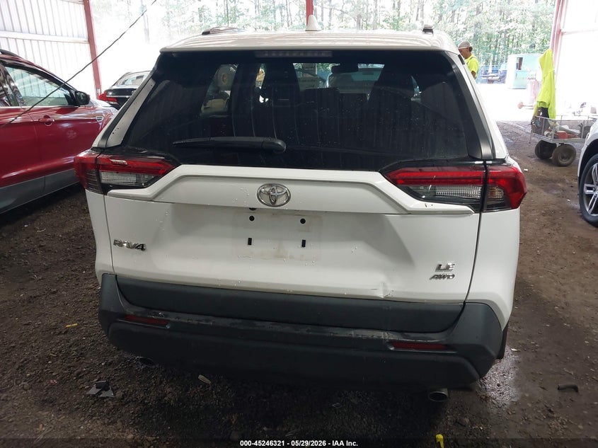 TOYOTA RAV4 - zdjęcie 16