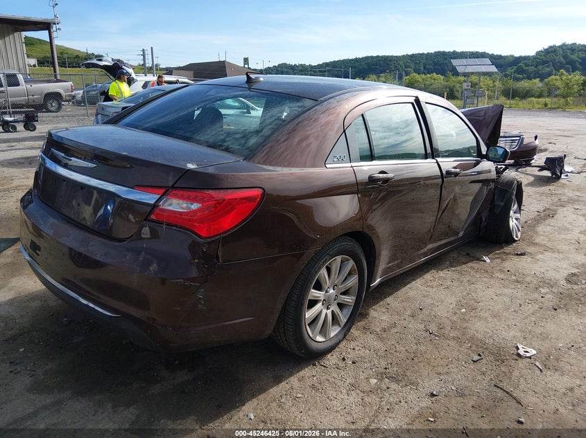 Vin: 1c3ccbbb3dn579576, lot: 45744228, chrysler 200 touring 20134