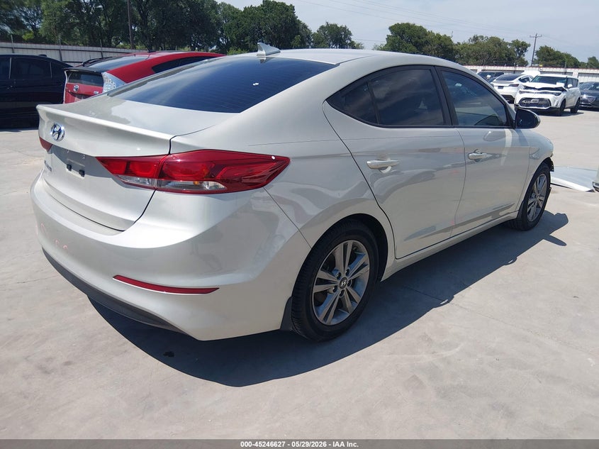 VIN 5NPD84LF4JH322002 2018 HYUNDAI ELANTRA SEL