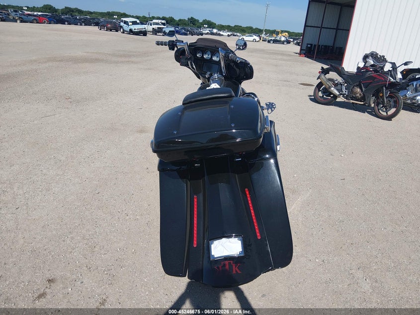 2014 Harley-Davidson Flhx Street Glide VIN: 1HD1KBM11EB620511 Lot: 45246675
