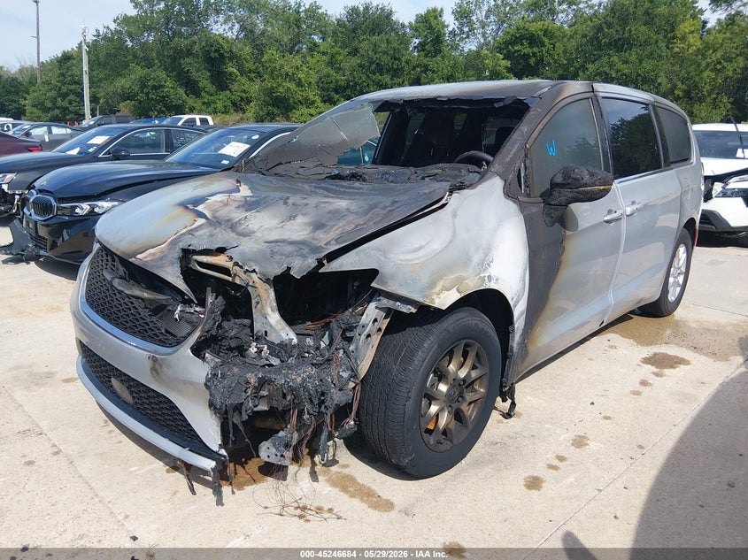 2026 Chrysler Pacifica Select 2C4RC1BG8TR179459 photo 1