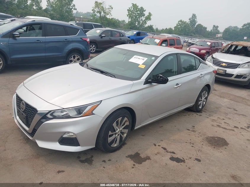 2019 NISSAN ALTIMA auction photo 2