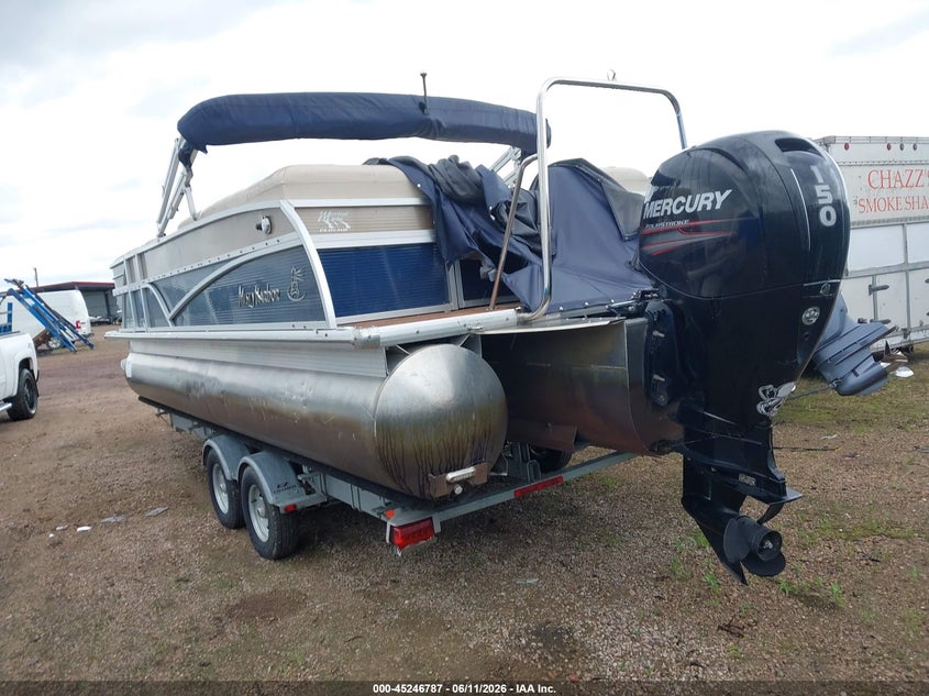 2013 MISTY HARBOR PONTOON auction photo 3