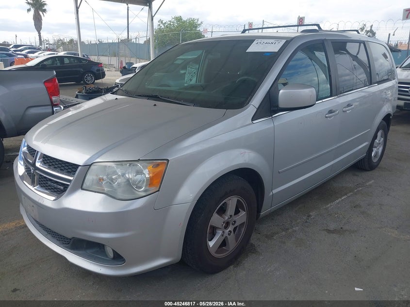 2011 DODGE GRAND CARAVAN auction photo 2