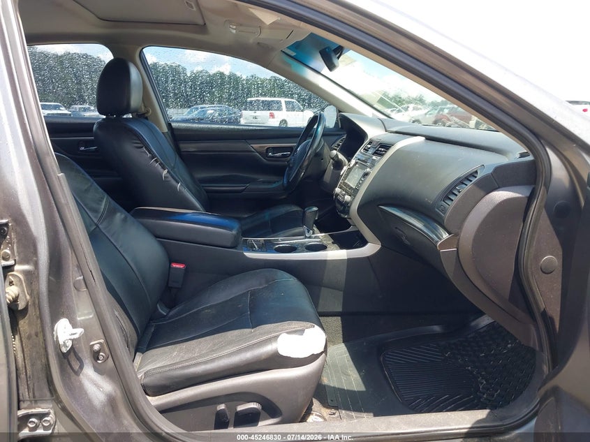 2015 NISSAN ALTIMA auction photo 5