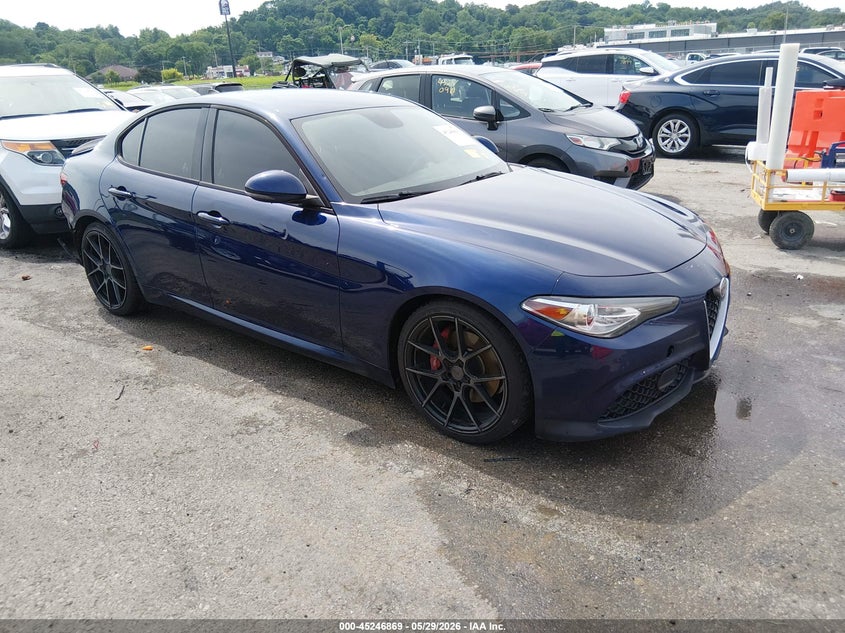 Vin: zarfaebn0h7555889, lot: 45744672, alfa romeo giulia rwd 2017 img_1