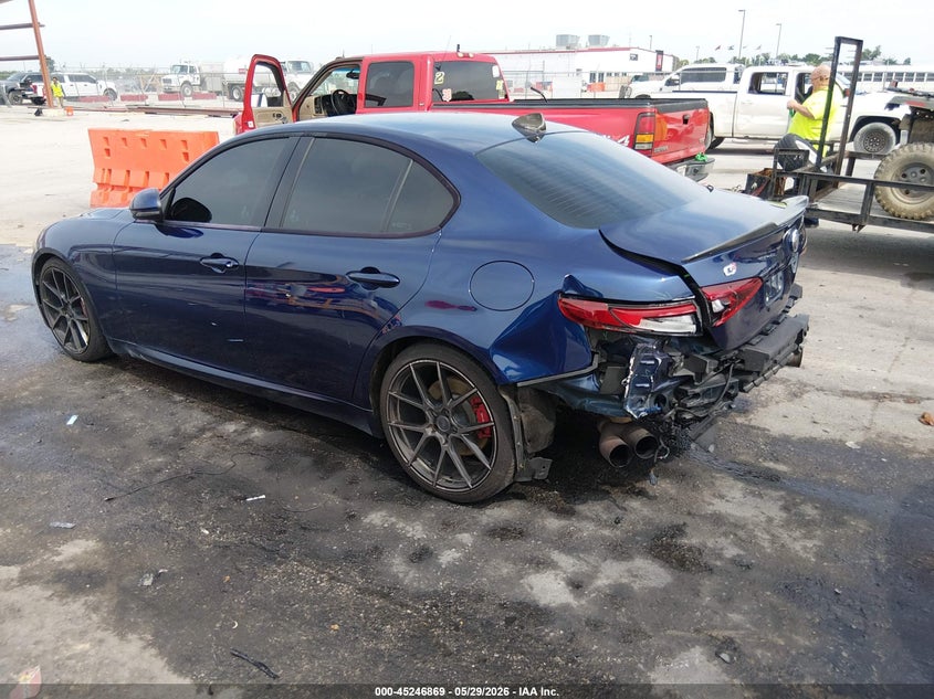 Vin: zarfaebn0h7555889, lot: 45744672, alfa romeo giulia rwd 20173