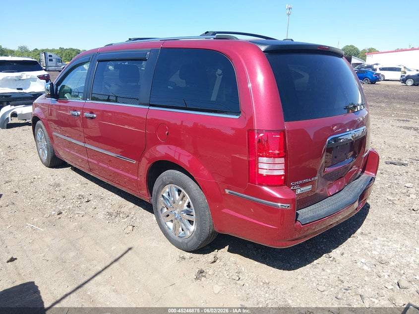 Vin: 2a4rr7dx8ar438957, lot: 45744678, chrysler town & country new limited 20103