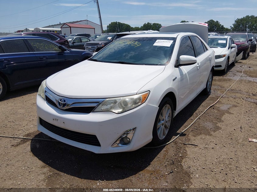 2014 TOYOTA CAMRY HYBRID auction photo 2
