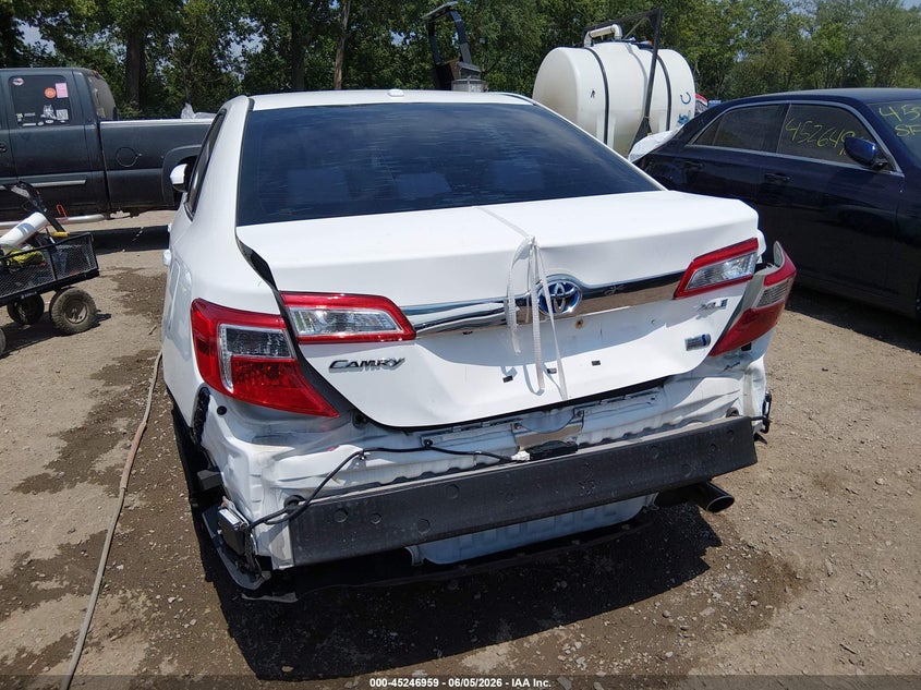 2014 TOYOTA CAMRY HYBRID auction photo 6