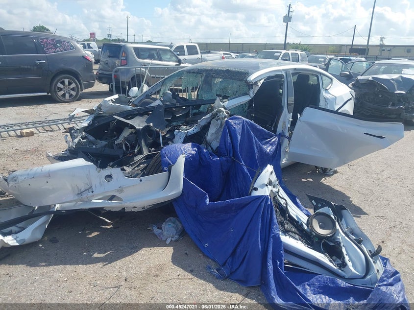 Vin: 5yj3e1eb0nf341082, lot: 45744824, tesla model 3 long range dual motor all-wheel drive 20222