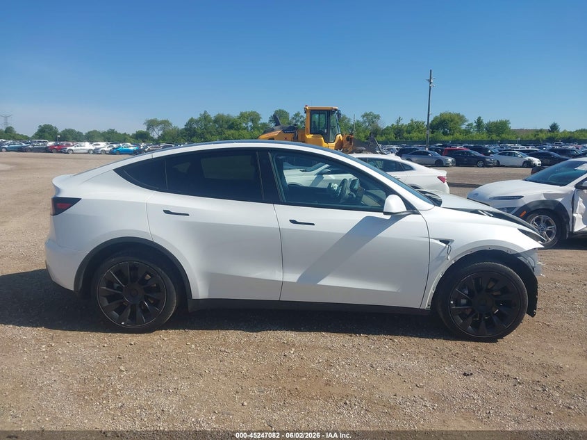 2023 Tesla Model Y Awd/Long Range Dual Motor All-Wheel Drive VIN: 7SAYGDEE0PF593609 Lot: 45247082